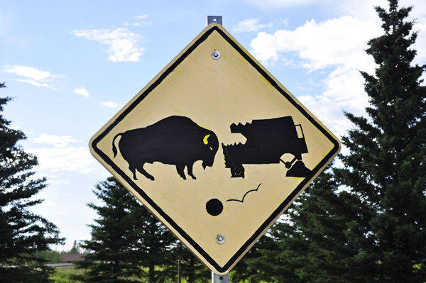 buffalo and tractor sign